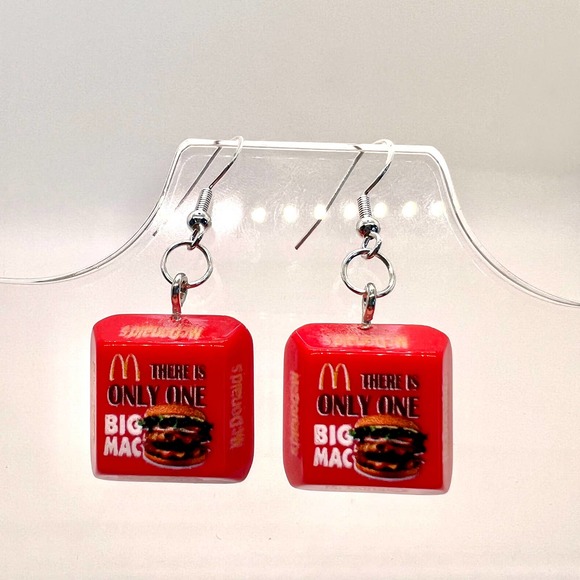 McDonalds Big Mac Earrings - Fast Food Earrings - Burger Earrings - Picture 1 of 9